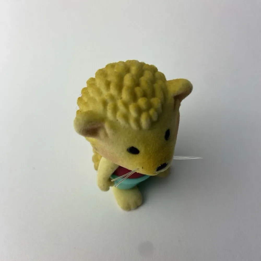 Li'l Woodzeez Huey Hedgehog Blind Bag Acorns Little BobbleHead Animals Series 2
